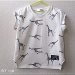 【ぺ様オーダー品】【size110】小袖Ｔシャツ〈キリン柄・スミクロ〉　