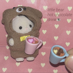 ミニチュア　くまさホットチョコレートラテ