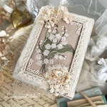 布花とヴィンテージすずらん刺繍の木箱 