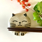 猫　箸置き　陶器　カトラリーレスト