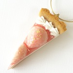 再販☆白いちごタルトのバッグチャーム♡