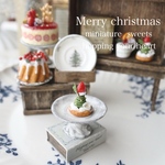 𓈒𓏸 ꫛᥱꪝ 𓈒𓏸濃厚抹茶のクリスマスツリーモンブランタルト【ミニチュアor 片耳　耳飾り】 