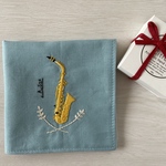 アルトサックス刺繍ハンカチ