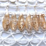 チェコビーズ　ダガー透明ゴールド6個