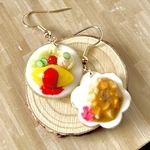 ミニチュアフード 小さな昭和レトロ喫茶店・カレーライスとオムライスのピアス