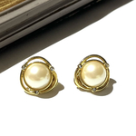 MONET ゴールド× パール VINTAGE EARRING MONETヴィンテージ　イヤリング　アンティーク  クラシカル　クリップ　　カジュアル　入学　卒業　シルバー　レトロ　モネブランド
