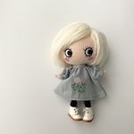お花刺繍のワンピース、レッグウォーマーの2点セット