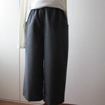 ウールのワイドパンツ　　ＬからＬＬ
