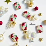【再販10点】クリスマスフラワー🎄.*アートデザイン👩‍🎨ピアス/イヤリング