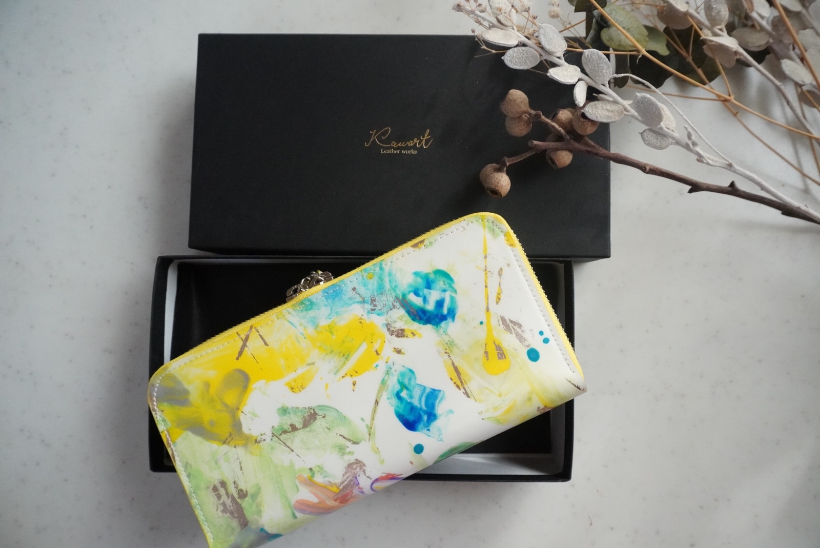 【持ち歩けるART！ポーリングアートのロングウォレット】 21,024円