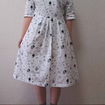 さがしてみてね-可愛い絵柄ワンピース-ホワイト