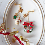 【11月18日21：00販売】うさぎ クリスマス ・ アシンメトリー ピアス or イヤリング  / ミニチュア / X'mas / 兎  