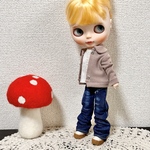 ブライスアウトフィット　襟付き上着