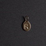 ☆受注生産☆ K18 イニシャルチャーム ネックレス（チェーン 14kgf）