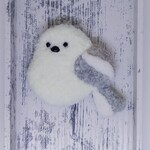 シマエナガの刺繍ブローチ【受注製作】