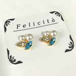 ビジューとパールピアス