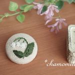 「再販X４」すずらんの刺繍ブローチ
