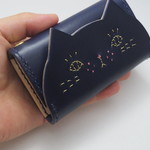 ねこのお顔　キーケース　ネイビー　革の宝石ルガト