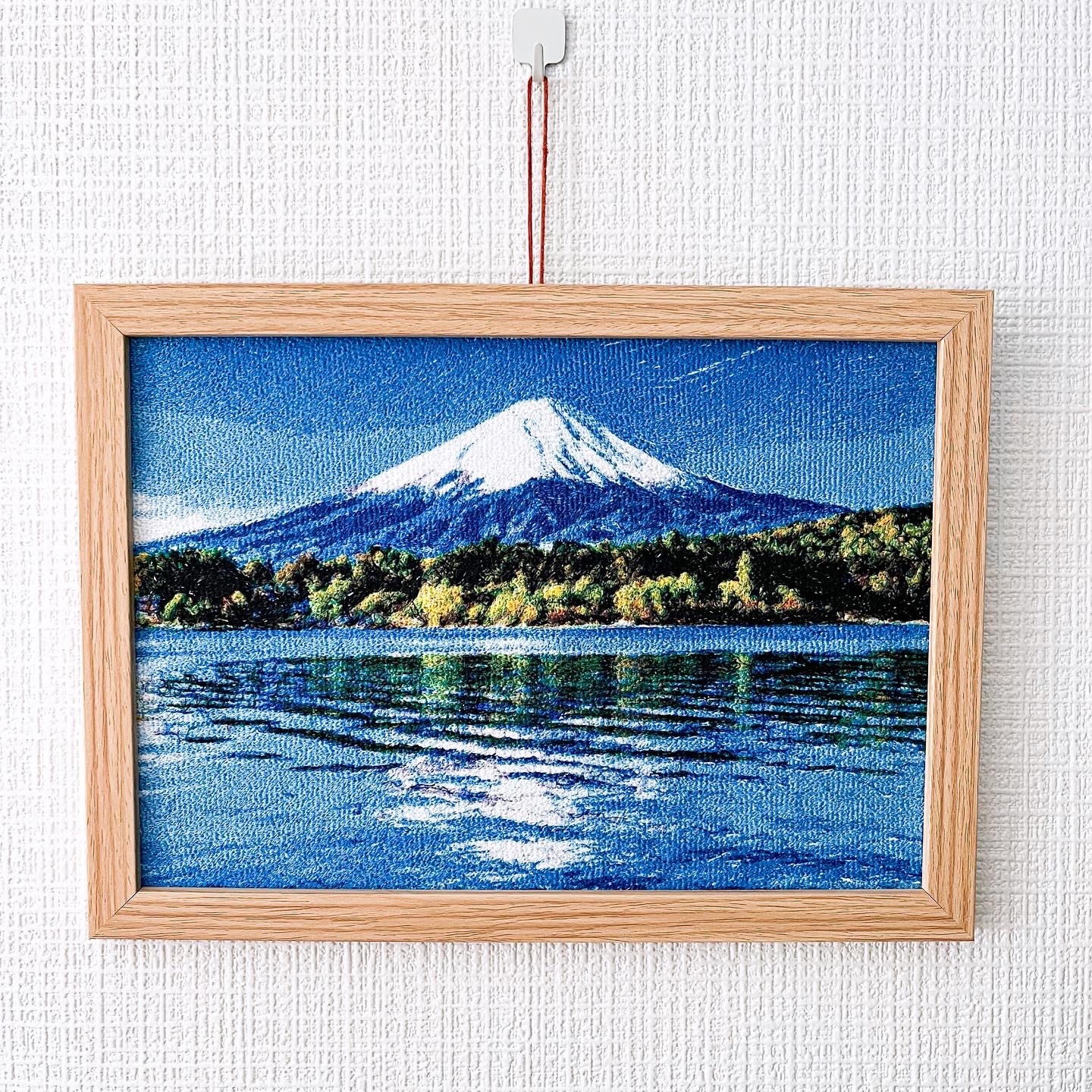 刺繍画　富士　紅葉 Amazon | 東京文化刺繍キット No164 金雲赤富士（3号）(Bunka