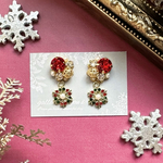 🎄直前SALE🉐¥1800→¥950煌めくクリスマスデザインのビジューピアス/イヤリング可　金具変更　クリスマス限定　クリスタルガラスストーン　ライトシャム　クリスタル　k16gp ゴールドビーズ　