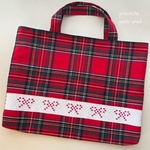 スモッキング刺繍のレッスンバッグ　タータン　リボン