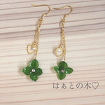 ♡四つ葉みたいな紫陽花のイヤリング/ピアス♡