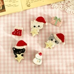 ねこちゃんサンタのブローチ（しろねこ）🐱🎄⭐️