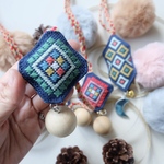 こぎん刺しのクリスマスオーナメント☺︎タイル緑【こぎん刺し☺︎刺繍☺︎クリスマス】