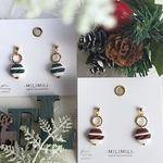 クリスマス　オーナメントピアス　