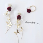 🥀 Velvet rose ✵ハート型フェイクファーと白林檎と蝶の舞う耳飾り  白雪姫 ピアス イヤリング 大ぶり ふわふわ 🎁購入特典付