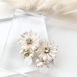 【再販】マーガレットビジューフラワーアクセサリー🌼