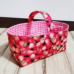 気まぐれ再販☆フレッシュいちごの布バスケット