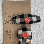 お得🉐いちご刺繍のパッチンピン🍓ヘアゴムセット