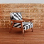 ミニチュア北欧家具　一人掛けソファ(細ストライプ）