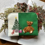 🎄felt  de  patchworkテディベアのぽーチ🎄