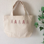 ☆木の刺繍☆トートバック