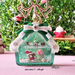 クリスマスの家シェイカーキーホルダー(緑)