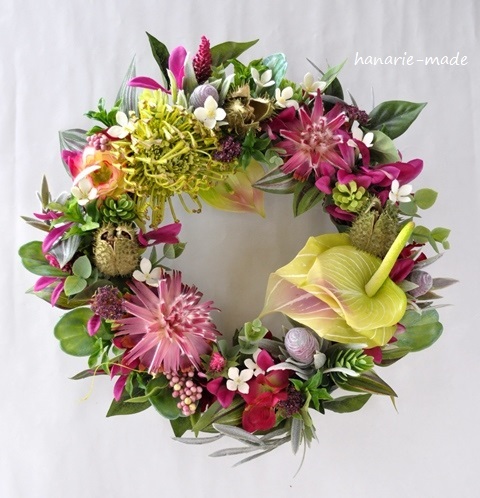 tropical pink:Pincushion wreath no.2