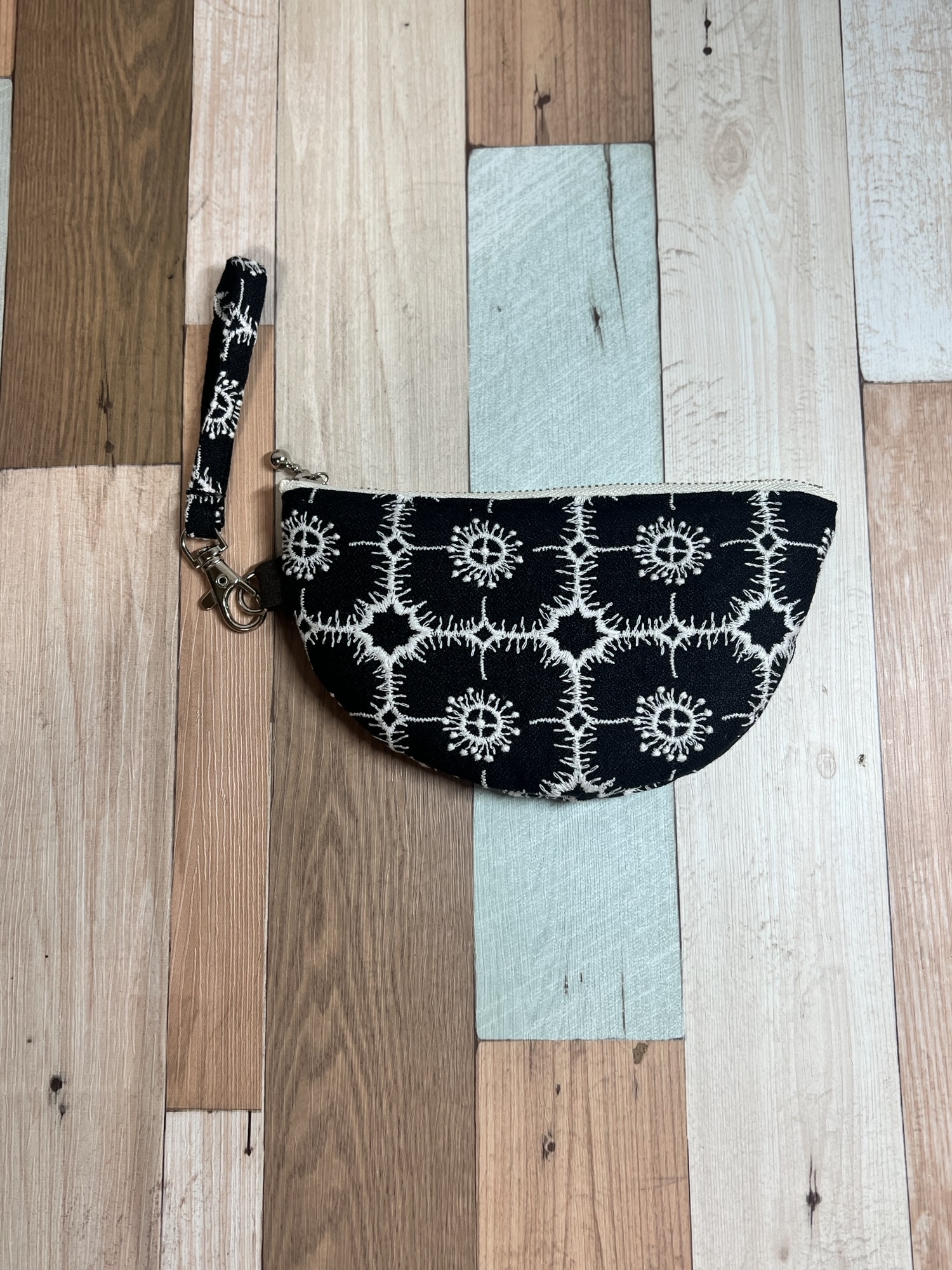 ハンドメイド　ミニ巾着バッグ　ミナペルホネン　field of flower他 twin flower ミニバッグ - minä perhonen