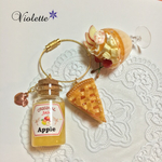 【送料無料】りんごづくしのキーリングバックチャーム❤︎