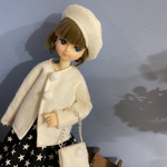 クリスマス🎄　リカちゃんサイズ　お星様🌟柄のワンピースとショートコートのお出かけセット　ベレー帽とバッグつき
