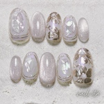 オーロラミラーフラワー ネイルチップ マグネットネイル 今っぽネイル お花ネイル ニュアンスネイル ブライダルネイル 成人式ネイル 白 ワンホン