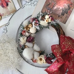 赤いリボンのクリスマスリース　クリスマス　リース　ホワイト　玄関リース　玄関　冬　冬リース　赤　クリスマスリース