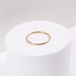 再販400ｹ超！⤵500サージカルステンレス　星ダイヤ繊細ピンキーリング1㎜14金仕上げ　色褪せにくい！金属アレルギーに優しい