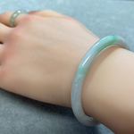 本翡翠バングル(内周16.6㎝)特別価格