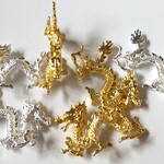 訳あり 龍 1個 ドラゴン 金運 干支 風水 龍チャーム パーツ リュウ 縁起物 アクセサリーパーツ メタルチャーム ハンドメイト 手芸 色選択自由