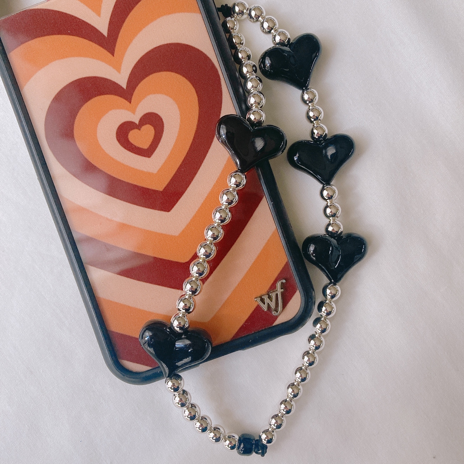 ハート型ビーズ スマホストラップ ハートビーズ/スマホストラップ/iPhoneケースとビーズストラップ