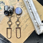  《Queenシリーズ》ボタンピアス/イヤリング