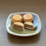 ミニチュア月餅　ナッツぎっしり