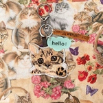 猫ちゃん大好き！猫ちゃん刺繍×水色プラHELLO！×英字レザー×ブラウンレザータブ/バッグチャーム/キーリング/キーホルダー